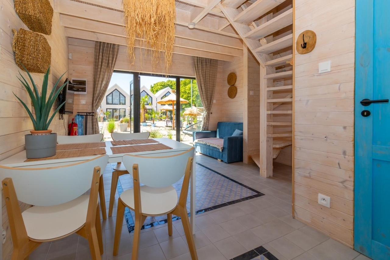 Lulu Holiday Resort Domki Z Podgrzewanym Basenem Mielno  Exteriör bild